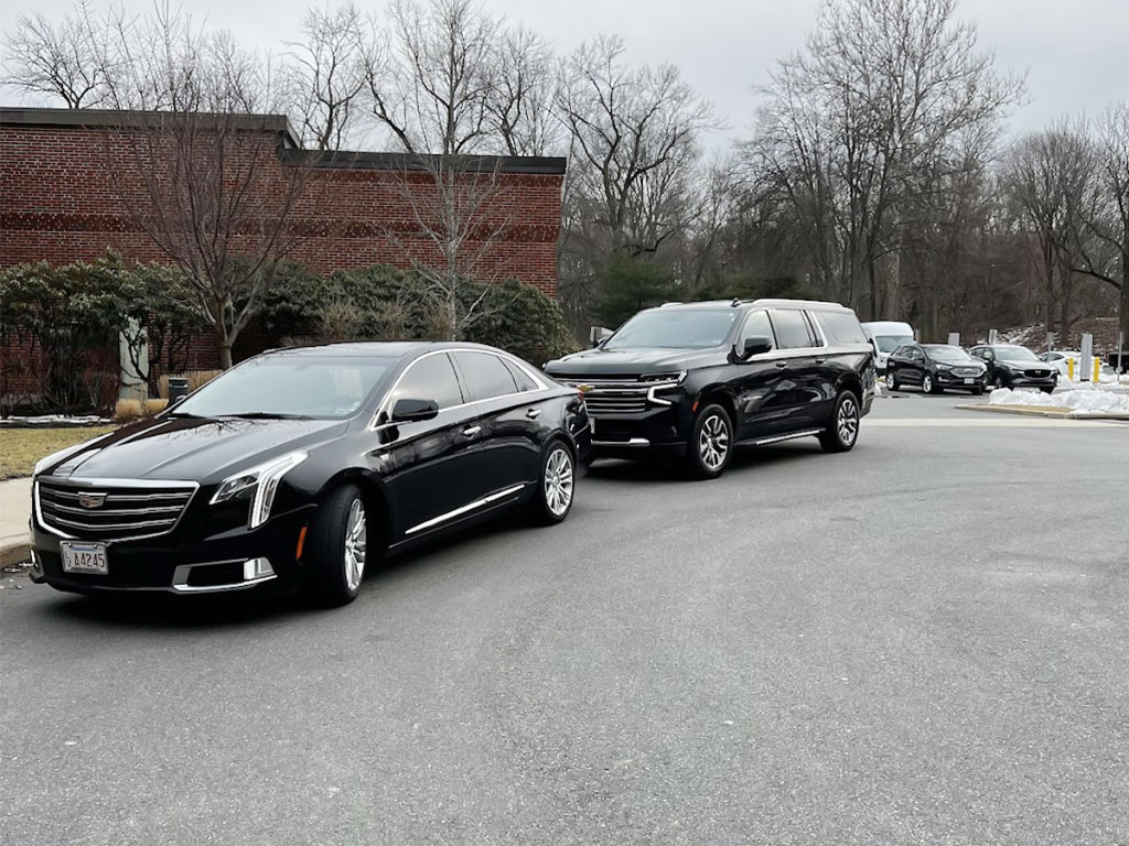 CHFEUR Limo Car Service