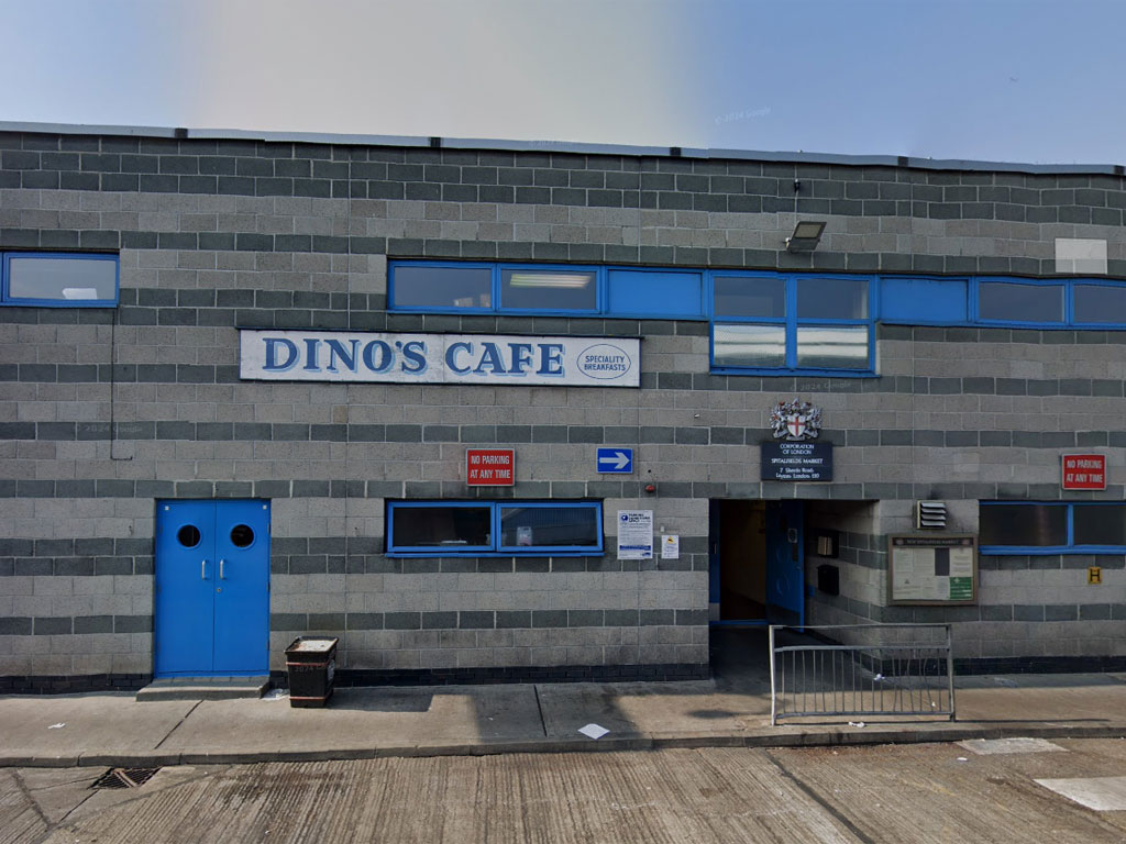 Dino's Cafe