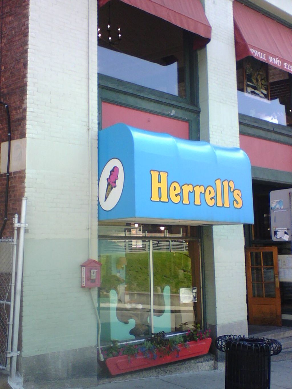 Herrells-Ice-Cream-Bakery