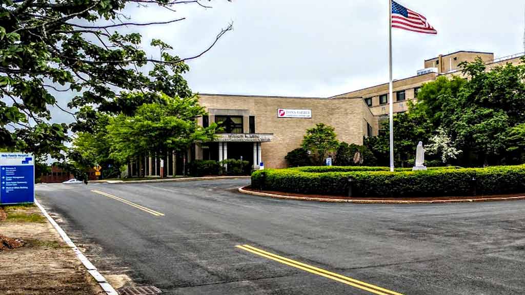 Holy Family Hospital – Methuen