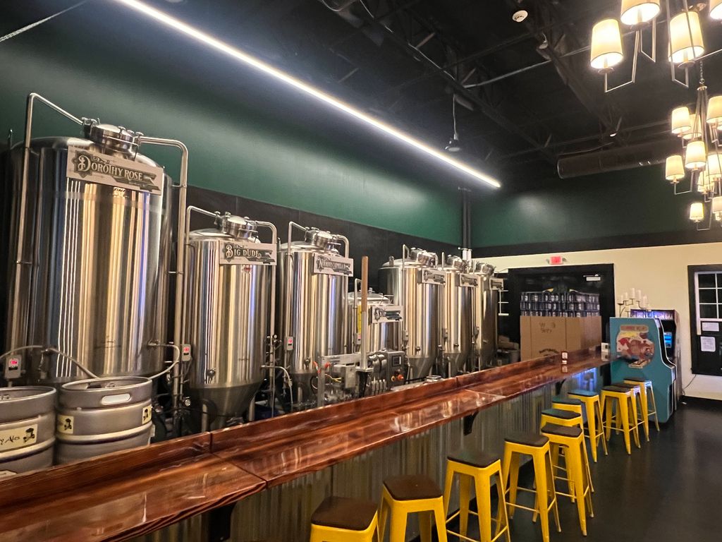 Hopothecary-Ales-Brewery-and-Kitchen