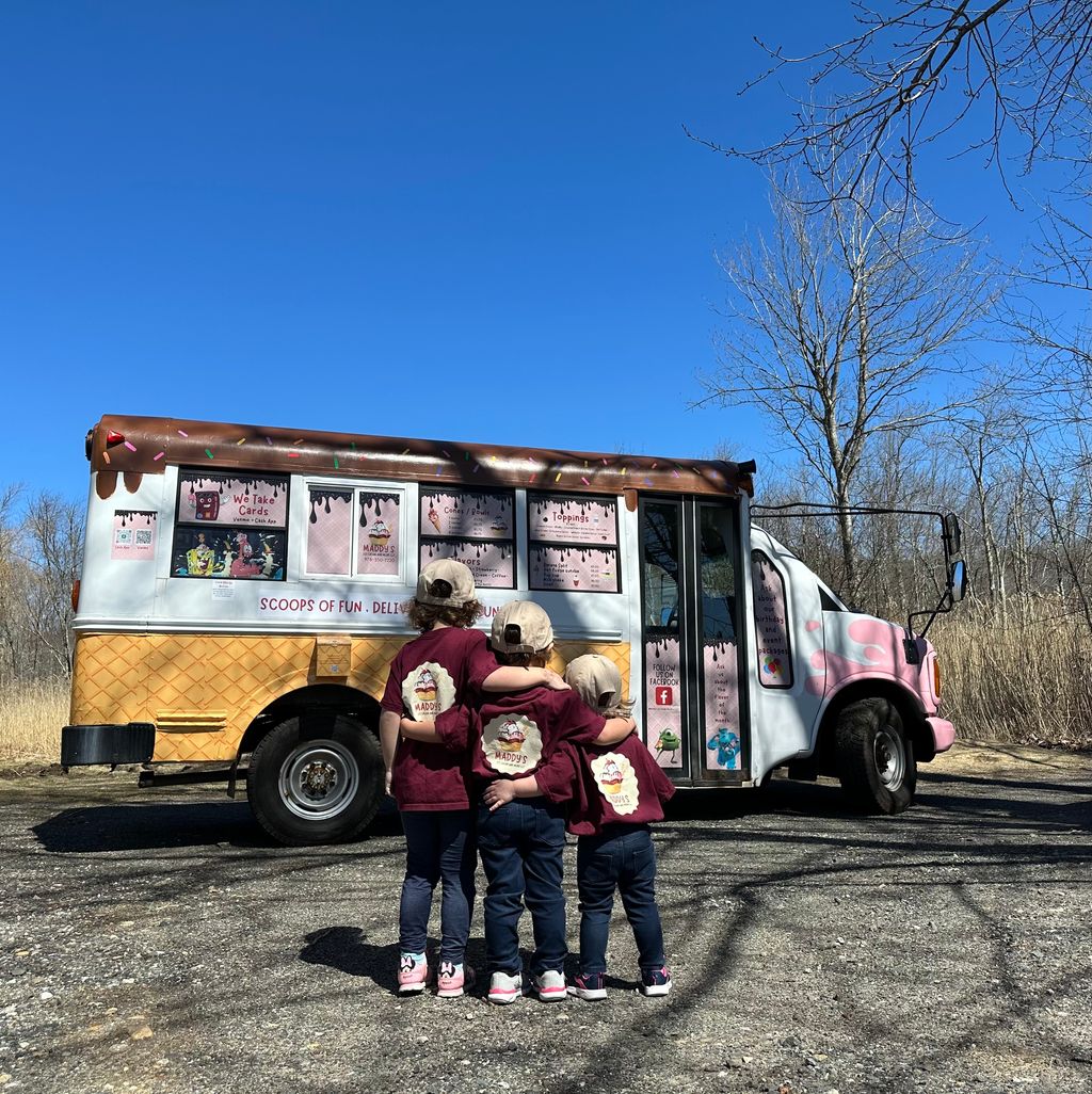 Maddys-Ice-Cream-And-More-LLC-ice-cream-truck