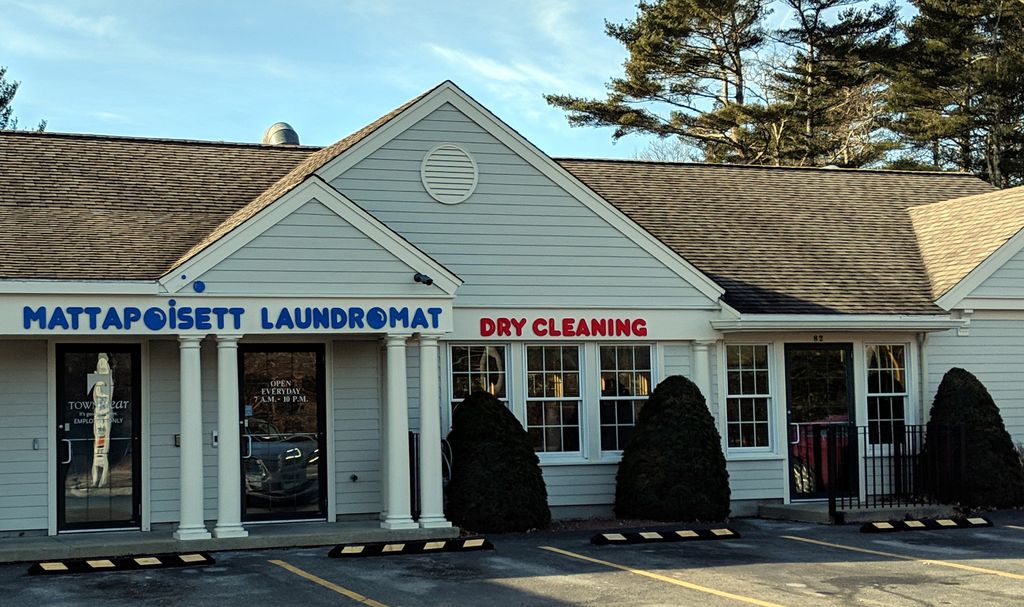 Mattapoisett-Laundromat