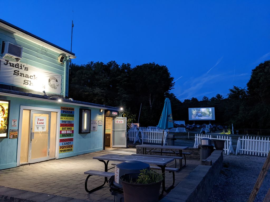 Mendon-Twin-Drive-In-2