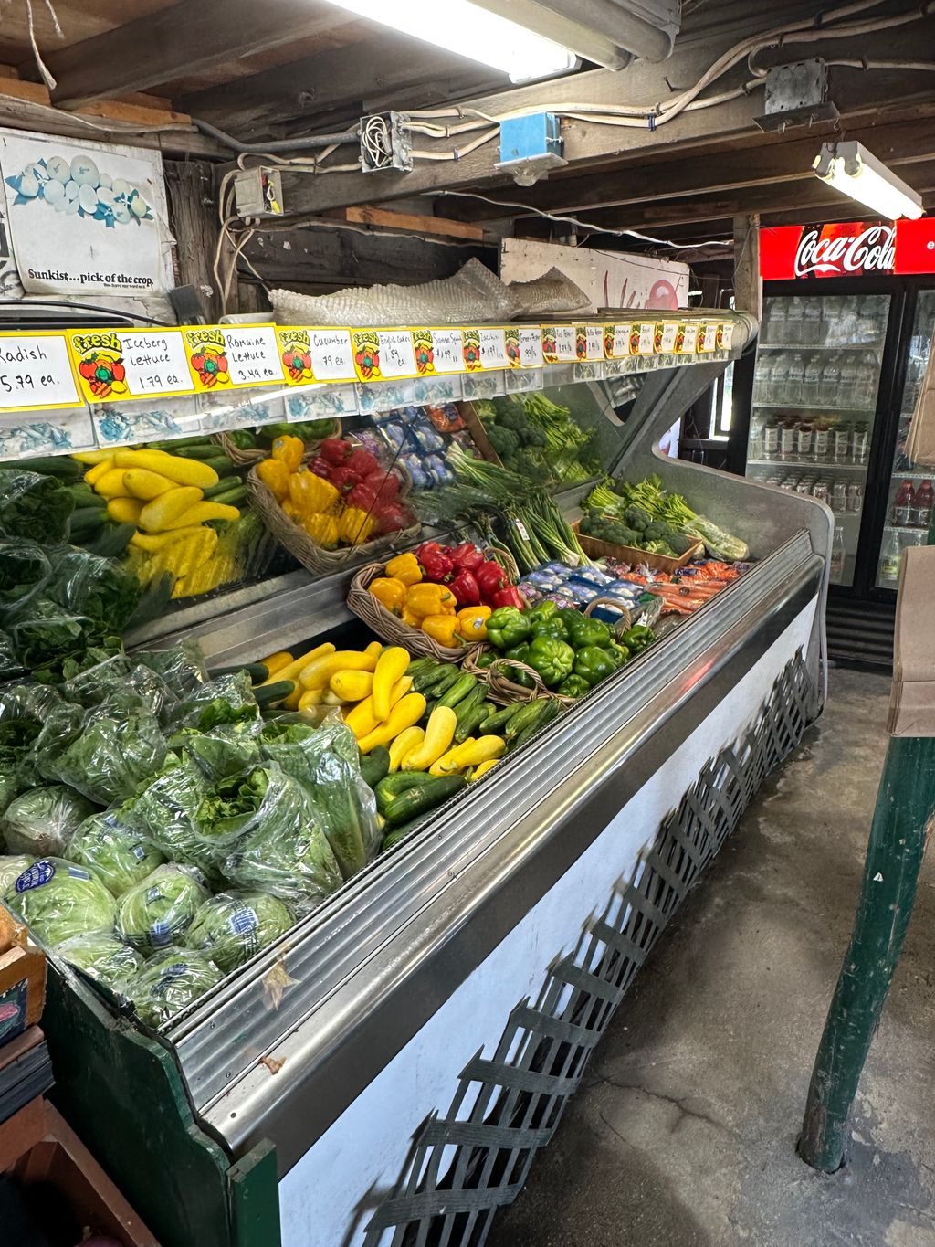 Mid-Cape-Farmstand