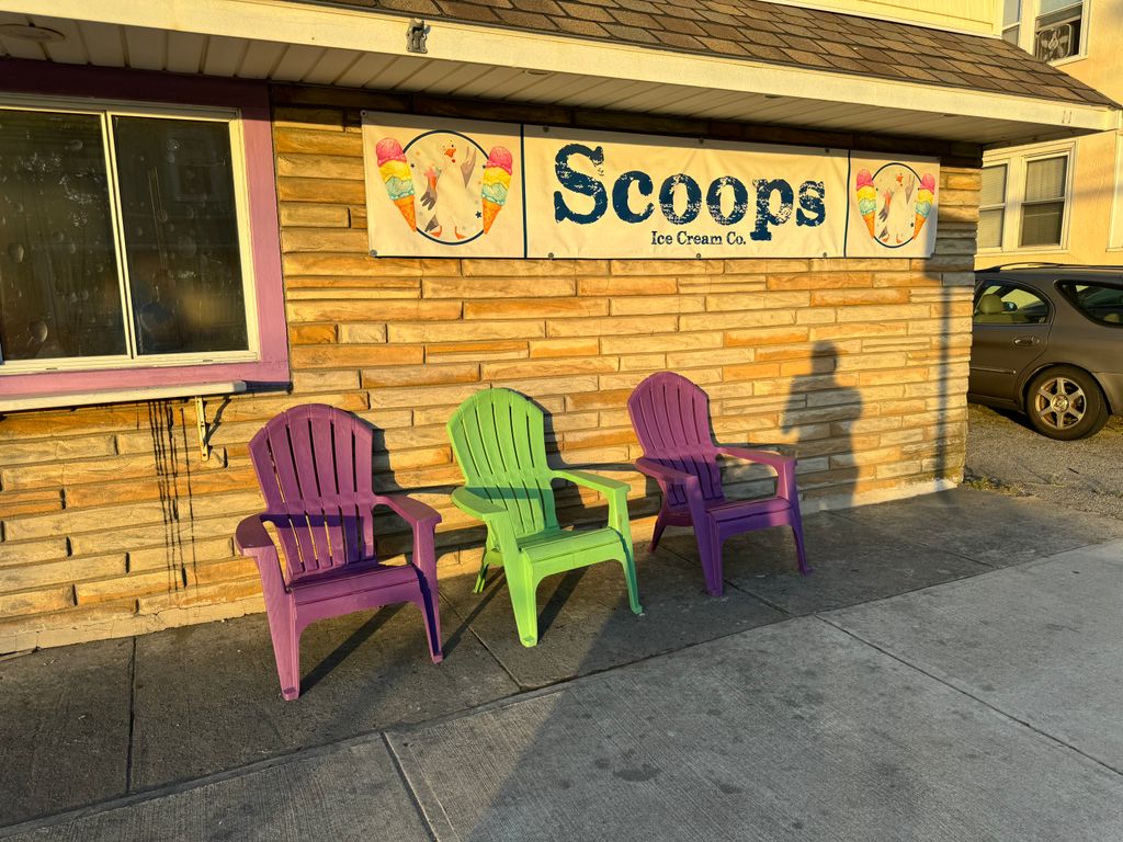 Scoops-Ice-Cream-Co