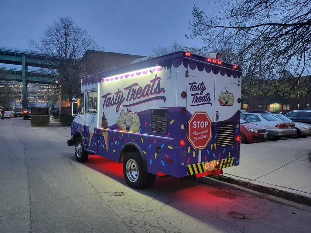 Tastytreats-Ice-Cream-truck