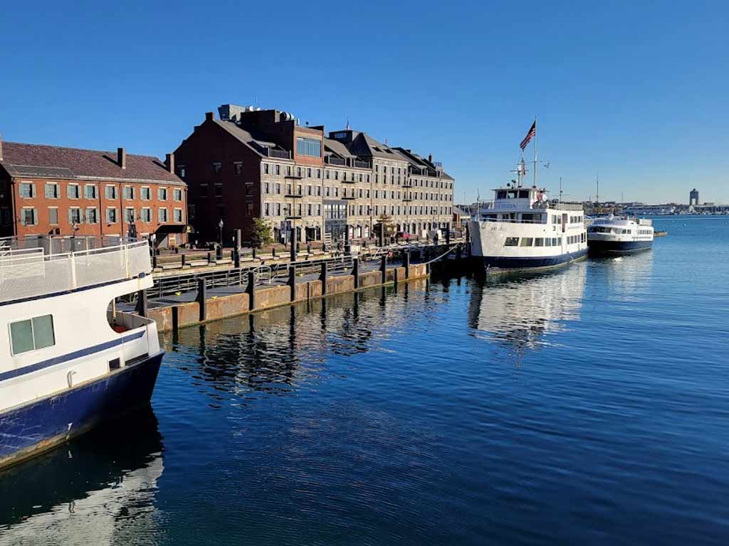 Boston Boat Tours & Sightseeing