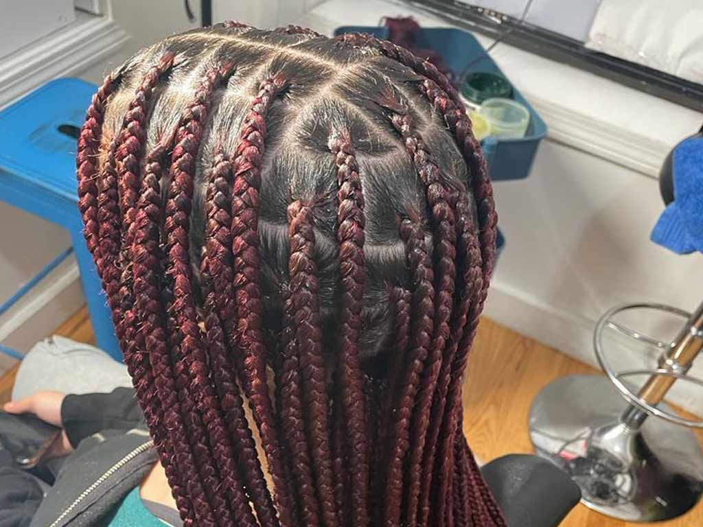 Naomi's African Hair Braiding Salon