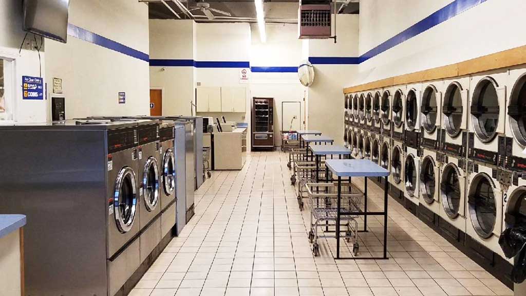 Tatnuck laundromat & dry cleaning