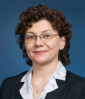 Dr. Gabriela Szabo, MD