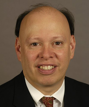 Dr. Roberto Pineda, MD