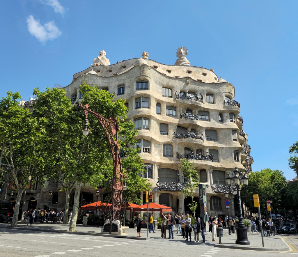 Casa Milà
