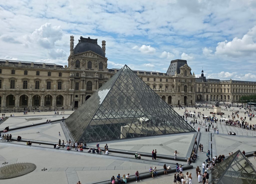 Louvre Museum