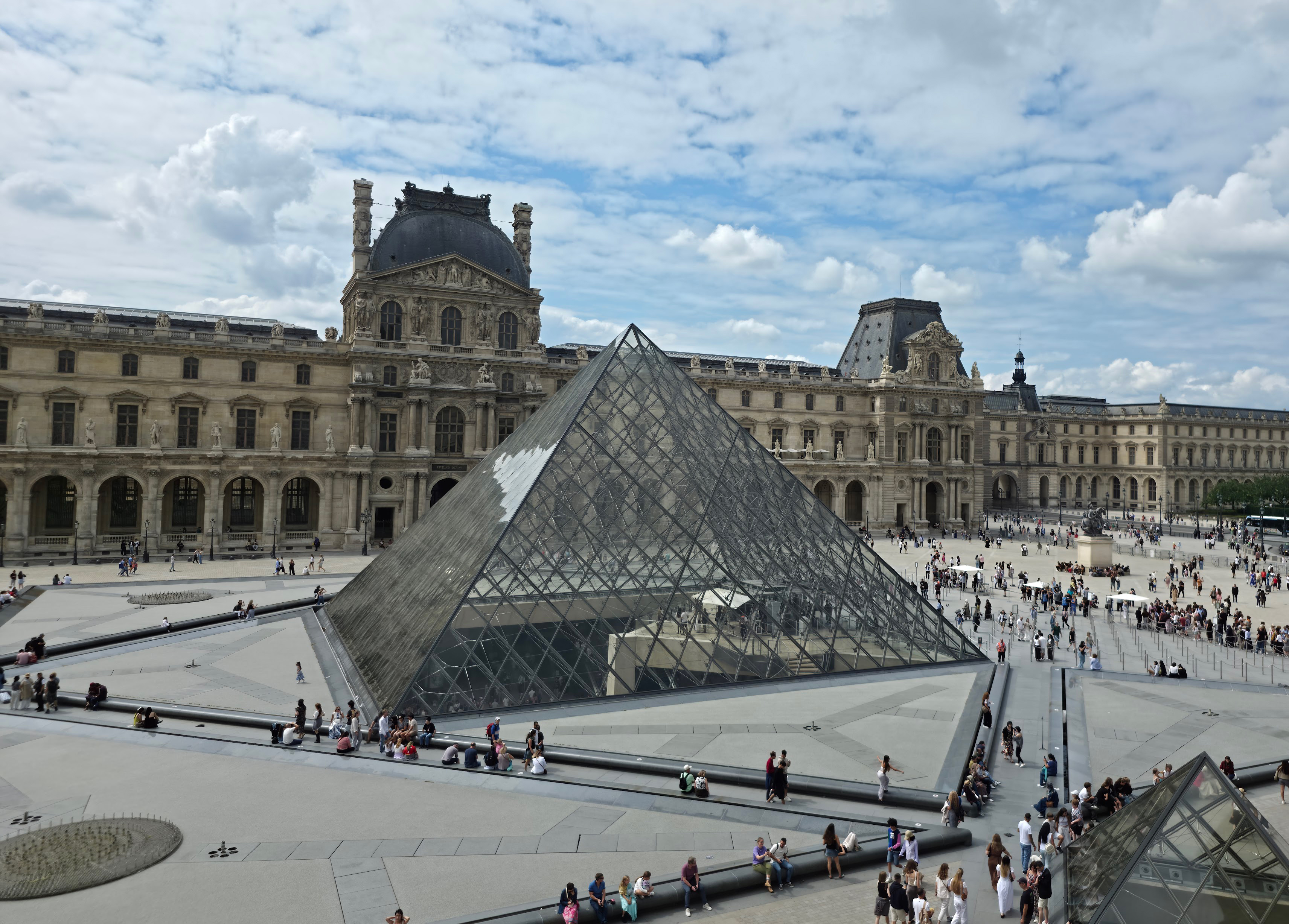 Louvre Museum