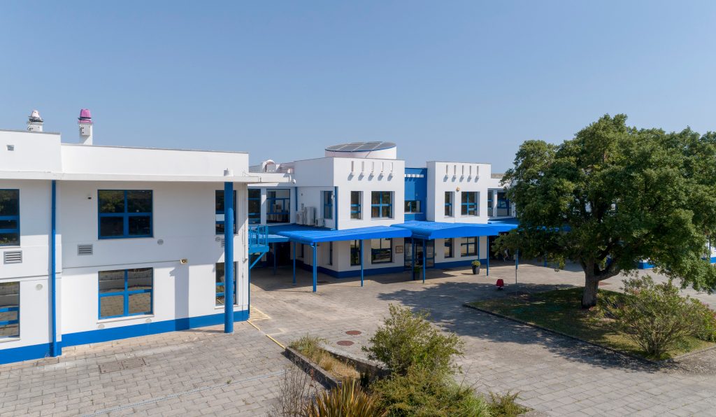 Carlucci American International School of Lisbon