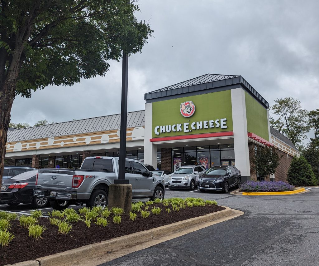 Chuck E. Cheese (Chuck E. Cheese)